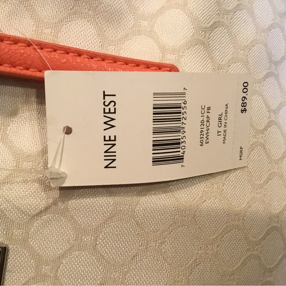 Nine West handbag - Picture 3 of 10